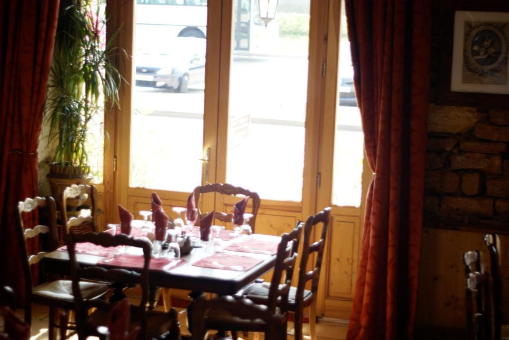 Le Relais De L'Abbaye Hotel Tournus Exterior photo